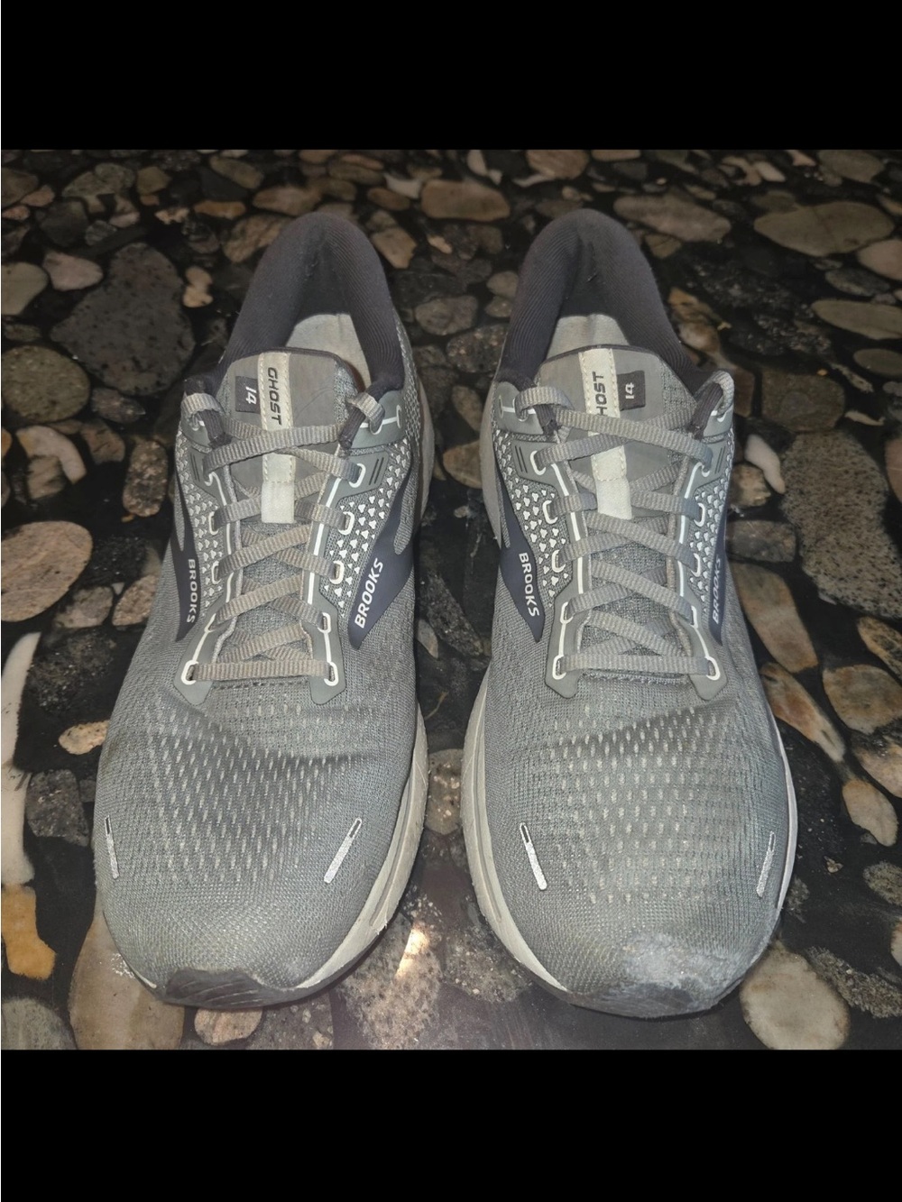 Brooks Ghost 14 Mens Running Shoes Gray Silver Sneakers Size 13 - Picture 2 of 8